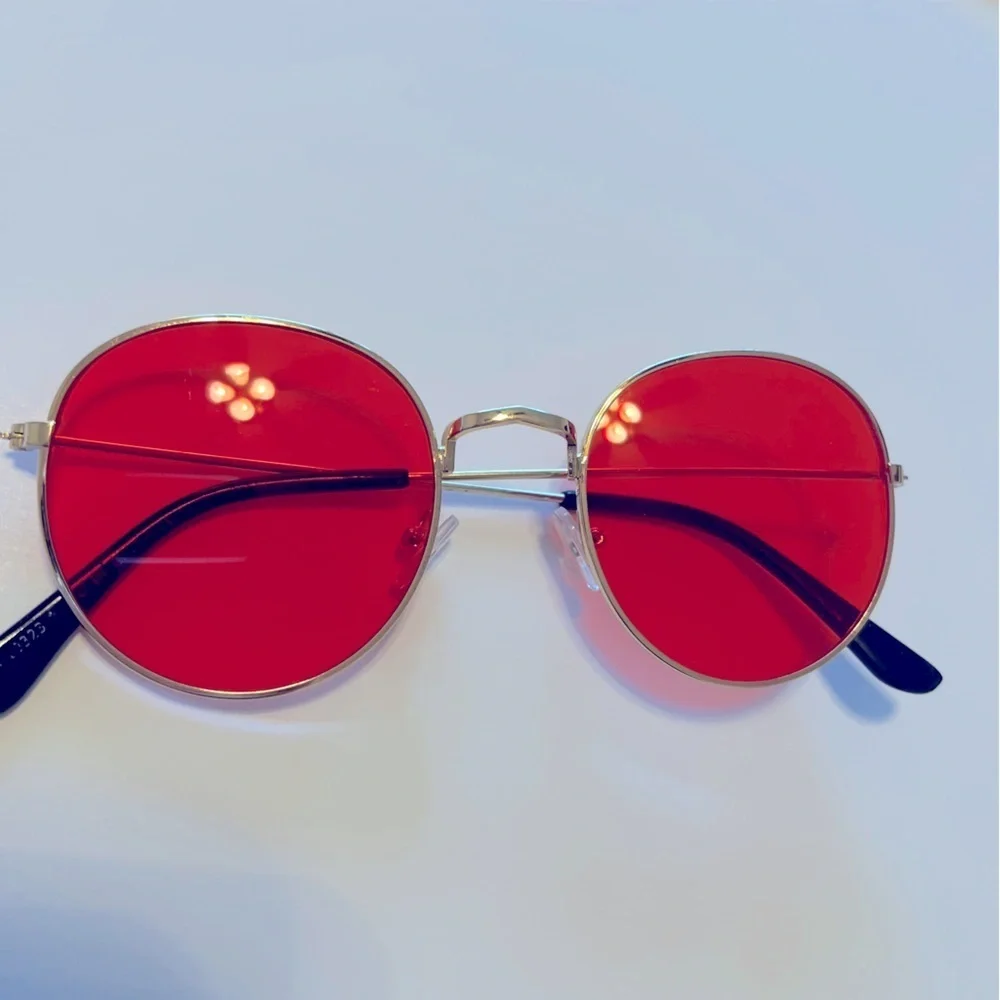 Orange Lens Sunglasses, fashion sunnies, gold tone metallic frame, EUC